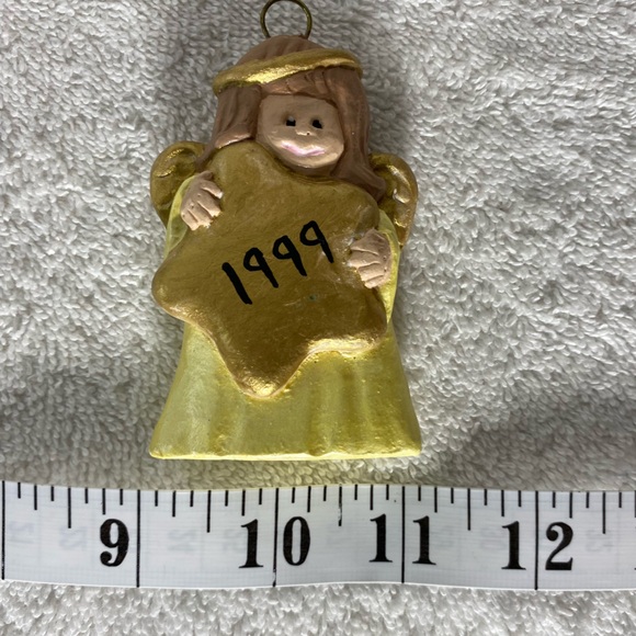Vintage 99 Hand Painted Yellow Angel W Gold Star Ceramic Christmas Tree Ornament - Picture 3 of 10